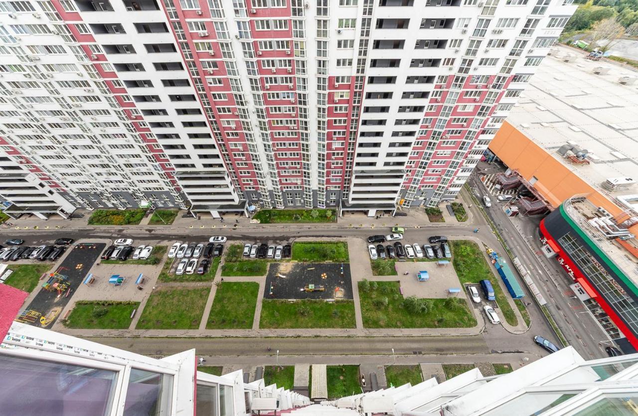 דירות קייב Flatrent Drahomanova 2A מראה חיצוני תמונה