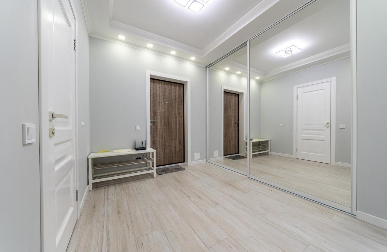 דירות קייב Flatrent Drahomanova 2A מראה חיצוני תמונה