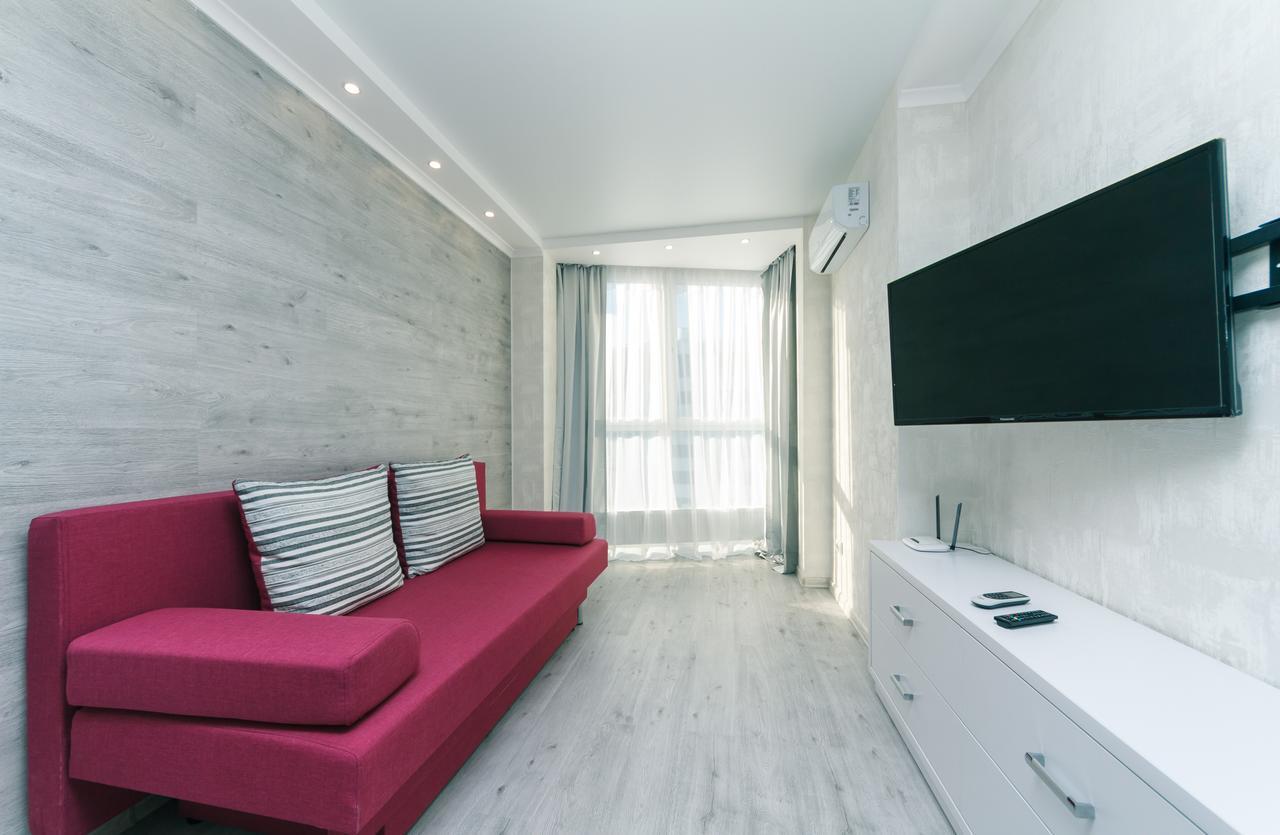 דירות קייב Flatrent Drahomanova 2A מראה חיצוני תמונה