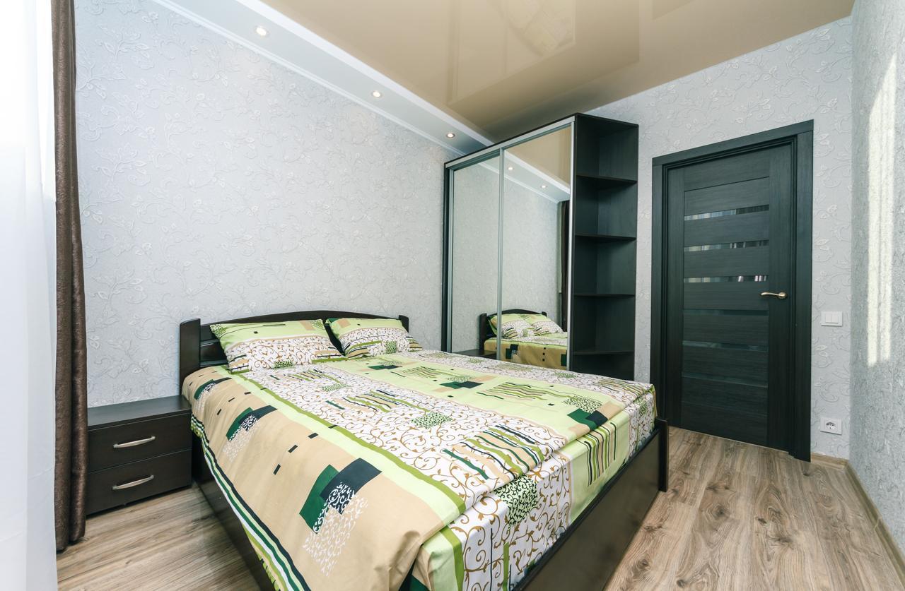 דירות קייב Flatrent Drahomanova 2A מראה חיצוני תמונה